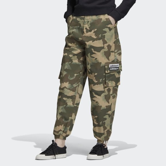 ⛔️SOLD⛔️ ADIDAS Originals Camo Cargo Track Pants S - Picture 15 of 16